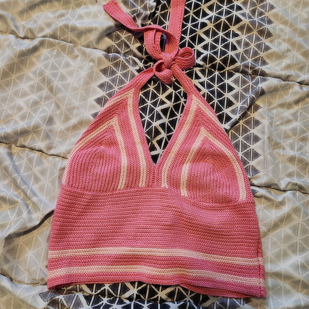 NWT pink knit crop top